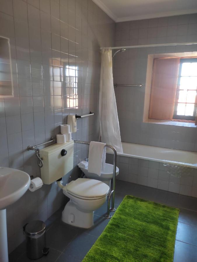 Guesthouse Casa Das Abegoarias Селорику-ди-Башту Экстерьер фото